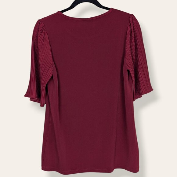 🍁Mr. Max Red Bell Sleeve Top - Picture 6 of 8